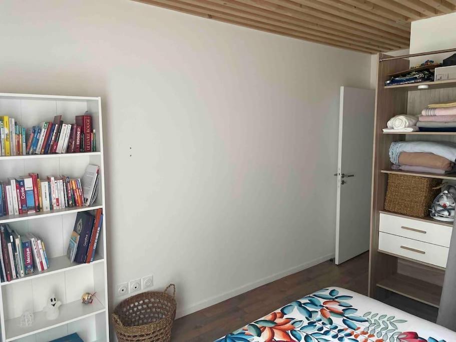 Prego , Cosy Flat Next To Disneylandparis Chanteloup-en-Brie Esterno foto